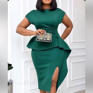 Chic, Elegant Ruffled-Hem, Short-Sleeve, Slit-Front Work Dress